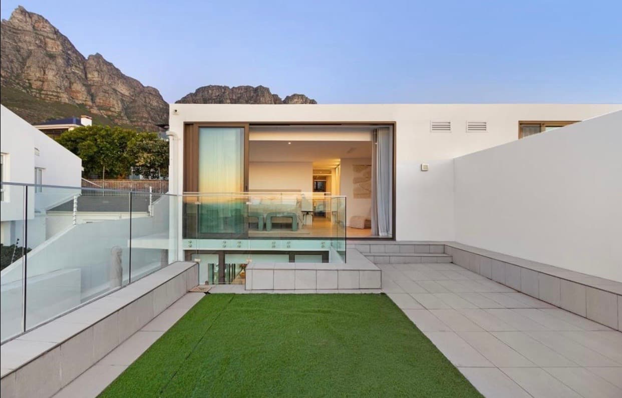 Camps Bay Gene Villa